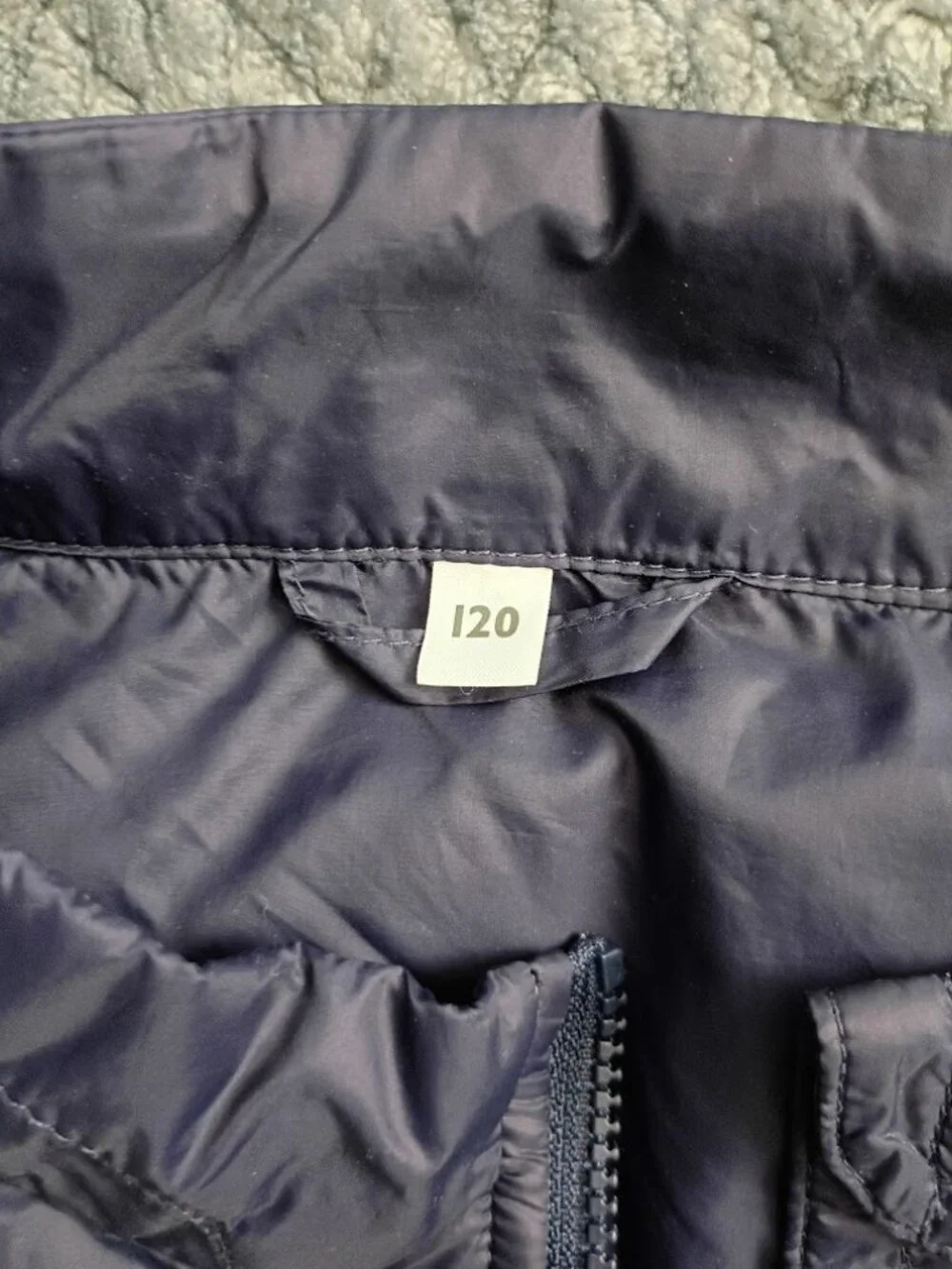 MUJI Kids Lightweight Puffer Vest – Size 120 (Navy)